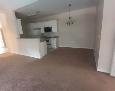 3910 Bardstown Court - Photo Thumbnail 4
