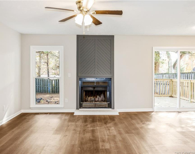 705 Mosswood Lane - Photo Thumbnail 7