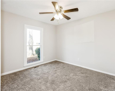 705 Mosswood Lane - Photo Thumbnail 15