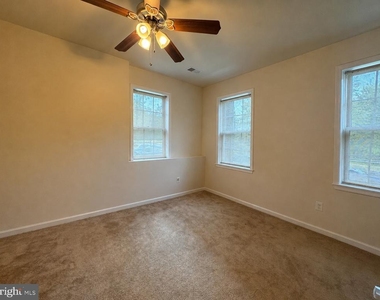 1380 Timberwood Boulevard - Photo Thumbnail 8