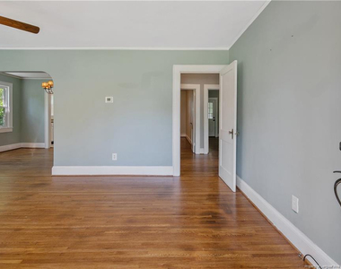 209 N Churchill Drive - Photo Thumbnail 1