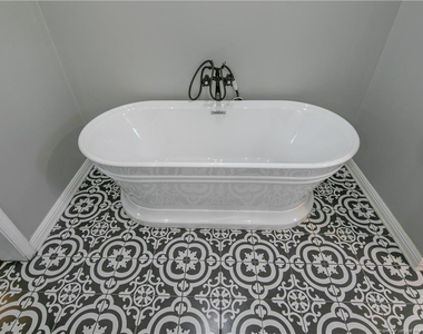 209 N Churchill Drive - Photo Thumbnail 19