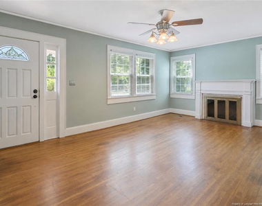 209 N Churchill Drive - Photo Thumbnail 3