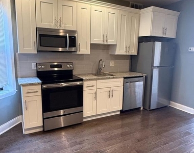 1510 N 17th Street - Photo Thumbnail 2