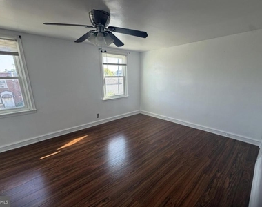 8018 Fayette Street - Photo Thumbnail 2