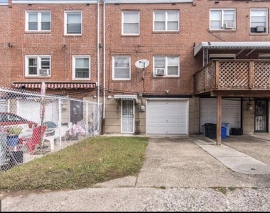 8018 Fayette Street - Photo Thumbnail 9