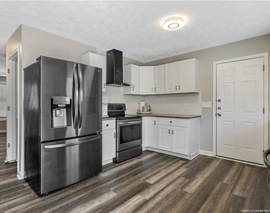 224 Kristin Avenue - Photo Thumbnail 9