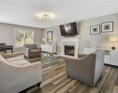224 Kristin Avenue - Photo Thumbnail 3