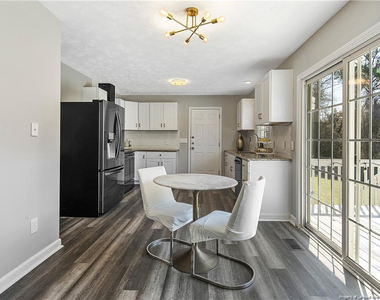224 Kristin Avenue - Photo Thumbnail 5