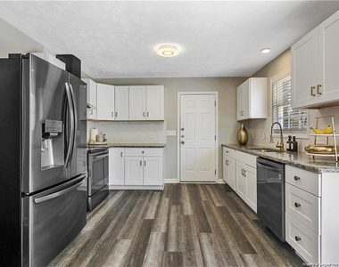224 Kristin Avenue - Photo Thumbnail 6