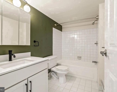 1500 Locust Street - Photo Thumbnail 20