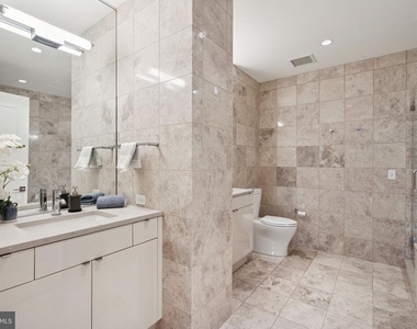 1805 Walnut Street - Photo Thumbnail 15