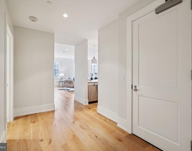 1805 Walnut Street - Photo Thumbnail 1