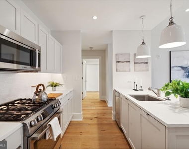 1805 Walnut Street - Photo Thumbnail 10