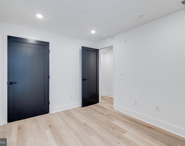 1339 S 20th Street - Photo Thumbnail 19