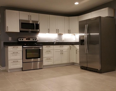 603 E Girard Avenue - Photo Thumbnail 6