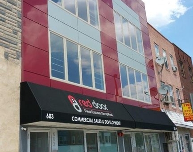 603 E Girard Avenue - Photo Thumbnail 1