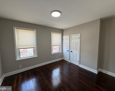 2934 N Taylor Street - Photo Thumbnail 5