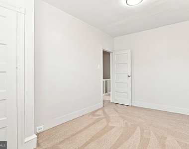 1013 Ithan Street S - Photo Thumbnail 6