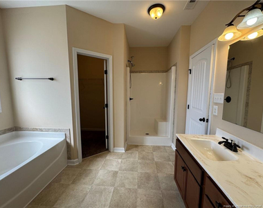 134 Whitetail Court - Photo Thumbnail 14