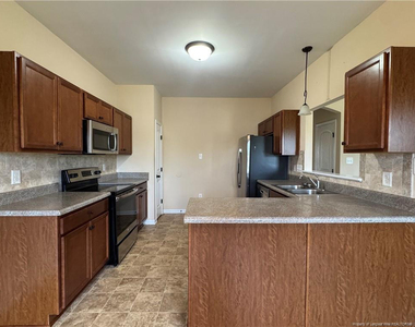 134 Whitetail Court - Photo Thumbnail 8