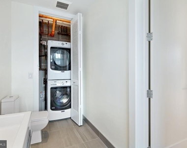 240 N 2nd Street - Photo Thumbnail 12