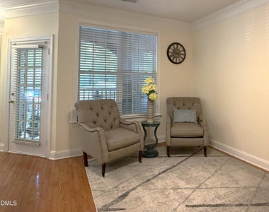 312 Providence Glen Drive - Photo Thumbnail 3