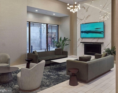 130 S Juniper Street - Photo Thumbnail 4