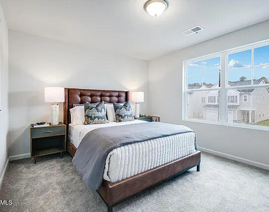 292 Beachcomber Drive - Photo Thumbnail 22