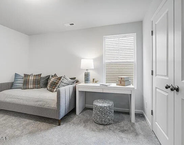 292 Beachcomber Drive - Photo Thumbnail 20