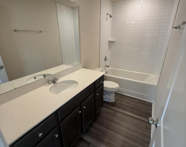 652 Dallas Rose Drive - Photo Thumbnail 21