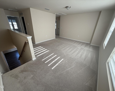 652 Dallas Rose Drive - Photo Thumbnail 10