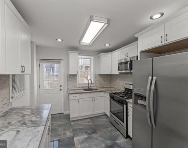 2604 Wilder Street - Photo Thumbnail 8