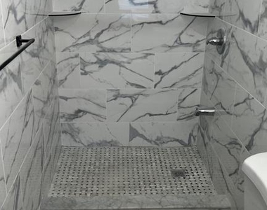 6049 Walton Avenue - Photo Thumbnail 10