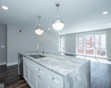817 N 20th Street - Photo Thumbnail 8
