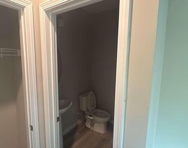 618 Firebrick Drive - Photo Thumbnail 30