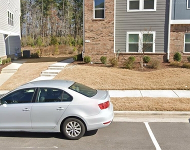 618 Firebrick Drive - Photo Thumbnail 1