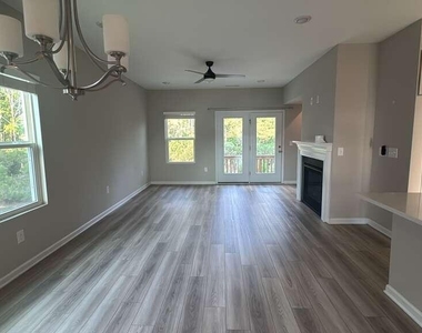 618 Firebrick Drive - Photo Thumbnail 25