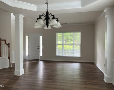 2012 Addenbrock Drive - Photo Thumbnail 5