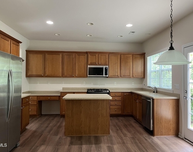 2012 Addenbrock Drive - Photo Thumbnail 6