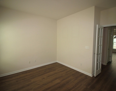 2012 Addenbrock Drive - Photo Thumbnail 12