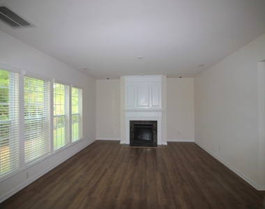 2012 Addenbrock Drive - Photo Thumbnail 9