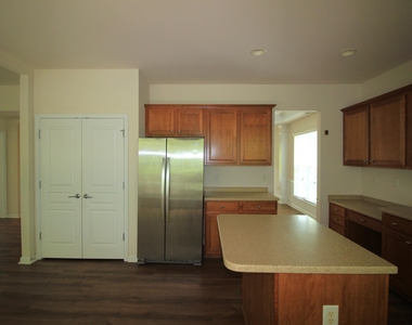 2012 Addenbrock Drive - Photo Thumbnail 7