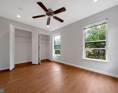 1318 Bainbridge Street - Photo Thumbnail 6