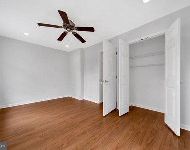 1318 Bainbridge Street - Photo Thumbnail 11