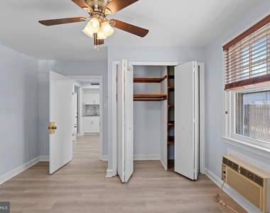 906 Rhawn Street - Photo Thumbnail 21