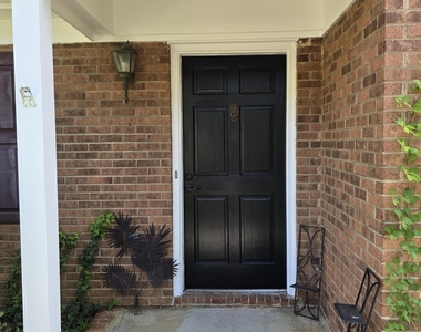 1410 Suterland Road - Photo Thumbnail 1