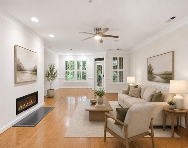 305 Presque Isle Lane - Photo Thumbnail 12
