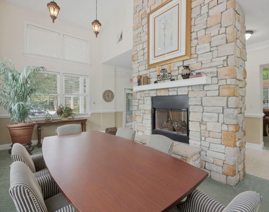 305 Presque Isle Lane - Photo Thumbnail 29