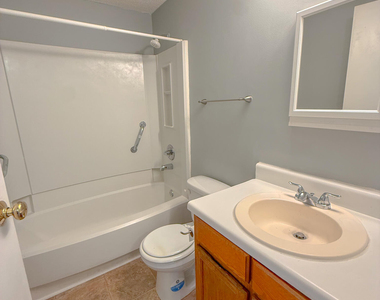 7718 Kelley Court - Photo Thumbnail 9